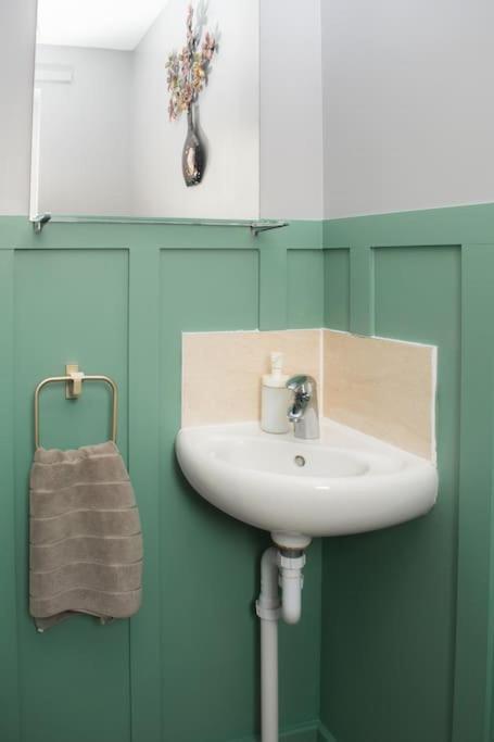 Comfy Modern 3Br Semi Detached 400Mb Wifi Free Double Parking Villa Newcastle-upon-Tyne Exteriör bild